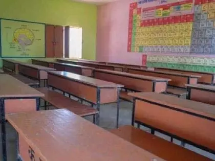 क्या परीक्षार्थियों की संख्या कम होने के कारण Bhandara जिले के 24 परीक्षा केंद्र बंद कर दिए जाएंगे? क्या परीक्षार्थियों की संख्या कम होने के कारण Bhandara जिले के 24 परीक्षा केंद्र बंद कर दिए जाएंगे?