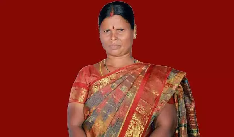 Hyderabad: ब्रेन डेड गृहिणी के 7 अंग जरूरतमंद मरीजों को दान किए गए Hyderabad: ब्रेन डेड गृहिणी के 7 अंग जरूरतमंद मरीजों को दान किए गए