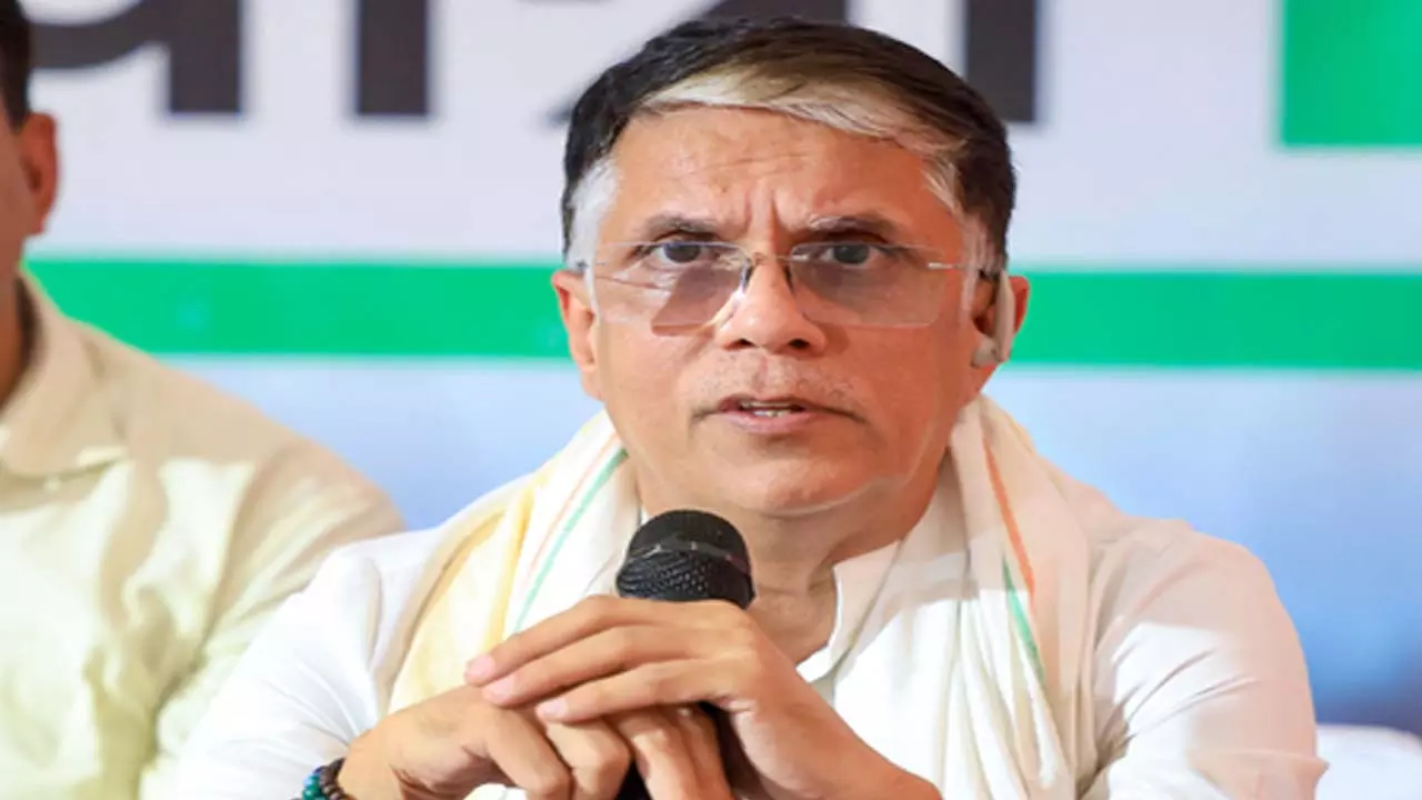 भाजपा बीएलए ने फॉर्म 7 भरकर अतिरिक्त वोटर आईडी पर जताई आपत्ति भाजपा बीएलए ने फॉर्म 7 भरकर अतिरिक्त वोटर आईडी पर जताई आपत्ति