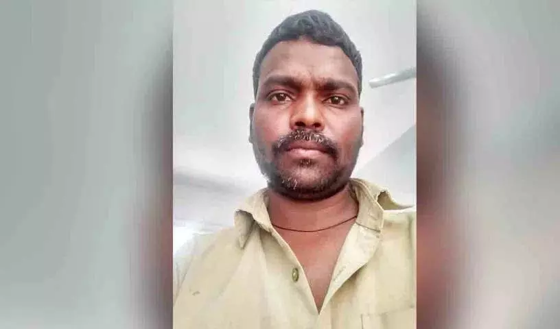 बकाया वेतन न मिलने पर GP कर्मचारी ने की आत्महत्या बकाया वेतन न मिलने पर GP कर्मचारी ने की आत्महत्या