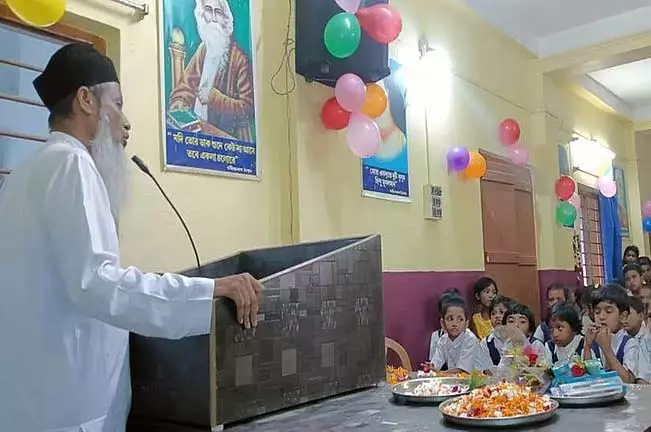 शिक्षा को प्रोत्साहित करने के प्रयासों के लिए अब्दुल को शिक्षारत्न पुरस्कार मिला शिक्षा को प्रोत्साहित करने के प्रयासों के लिए अब्दुल को शिक्षारत्न पुरस्कार मिला