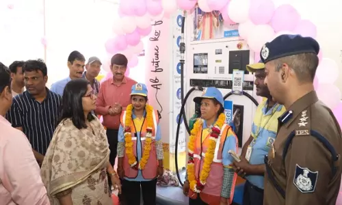 Gwalior: फ्यूल डिलीवरी वर्कर का काम संभालेंगी 8 शक्ति दीदियाँ Gwalior: फ्यूल डिलीवरी वर्कर का काम संभालेंगी 8 शक्ति दीदियाँ
