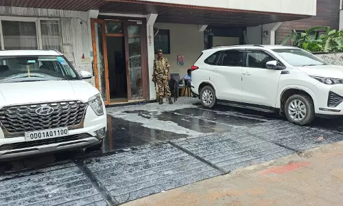 भिलाई 3 में कारोबारी शिवकुमार मोदी के घर छापा