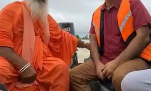 Manish Sisodia ने बाढ़ प्रभावित इलाकों का दौरा किया