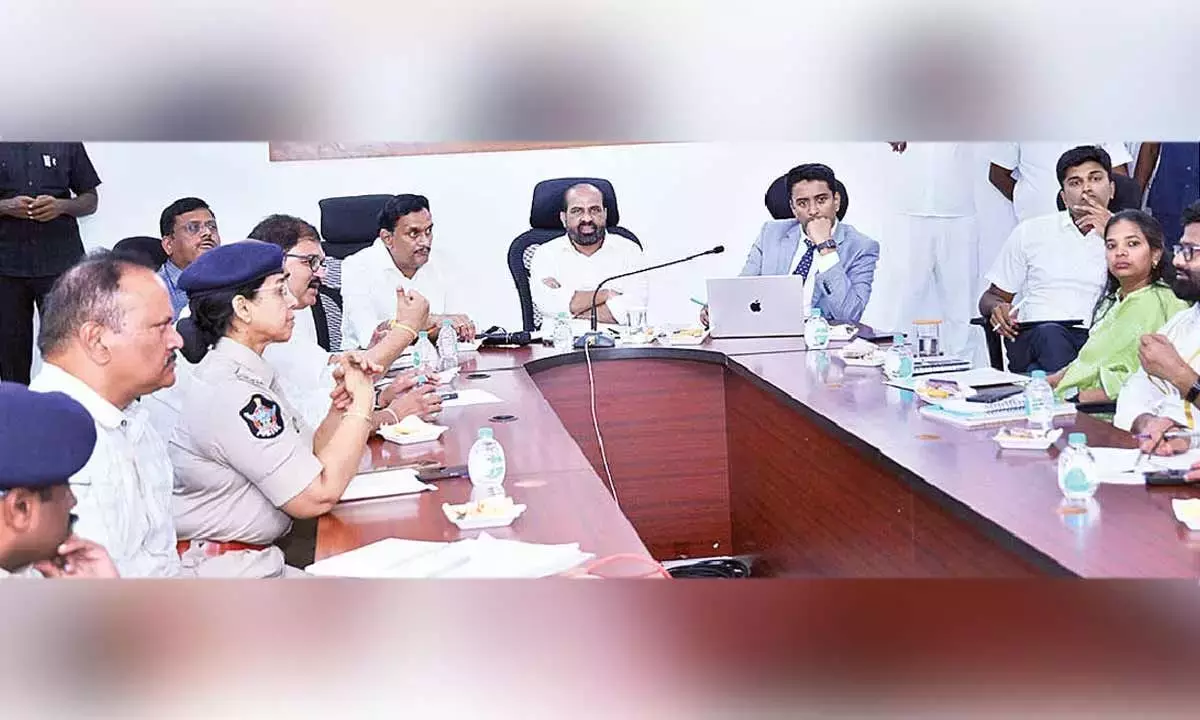 Andhra: विजयवाड़ा उत्सव से अमरावती की छवि को बढ़ावा मिलेगा Andhra: विजयवाड़ा उत्सव से अमरावती की छवि को बढ़ावा मिलेगा