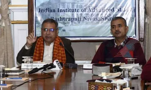 नए IIAS निदेशक ने शिक्षा जगत और जनता के बीच की खाई को पाटने का संकल्प लिया नए IIAS निदेशक ने शिक्षा जगत और जनता के बीच की खाई को पाटने का संकल्प लिया