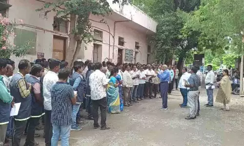 कुरनूल में गणेश प्रतिमा विसर्जन और शोभा यात्रा की तैयारियां पूरी: SE Umapati कुरनूल में गणेश प्रतिमा विसर्जन और शोभा यात्रा की तैयारियां पूरी: SE Umapati