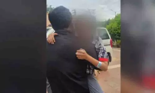 Bhubaneswar: गणित न आने पर टीचर ने छात्रा को पीटा, घायल