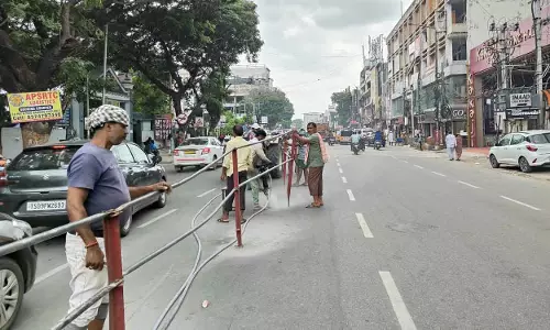 Hyderabad में गणेश प्रतिमा विसर्जन की तैयारियां जोरों पर Hyderabad में गणेश प्रतिमा विसर्जन की तैयारियां जोरों पर