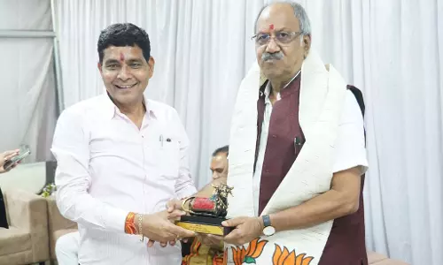 तीजा मिलन समारोह में शामिल हुए सांसद बृजमोहन अग्रवाल तीजा मिलन समारोह में शामिल हुए सांसद बृजमोहन अग्रवाल