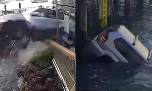 New Zealand: नशे में धुत 73 वर्षीय महिला ने SUV पानी में गिराई