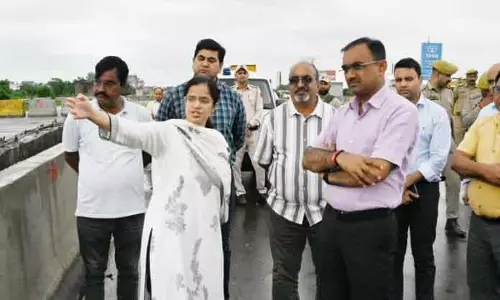 संभागीय आयुक्त ने Samba में बाढ़ प्रभावित क्षेत्रों और राहत शिविरों का दौरा किया संभागीय आयुक्त ने Samba में बाढ़ प्रभावित क्षेत्रों और राहत शिविरों का दौरा किया