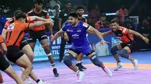 PKL 2025: टाइब्रेकर में हरियाणा स्टीलर्स ने खोला जीत का खाता, यू मुंबा को हैट्रिक से रोका PKL 2025: टाइब्रेकर में हरियाणा स्टीलर्स ने खोला जीत का खाता, यू मुंबा को हैट्रिक से रोका