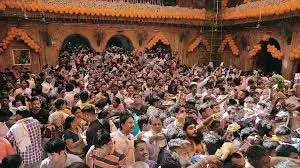 Banke Bihari Temple: 7 सितंबर को बांके बिहारी मंदिर के दर्शन का समय बदला Banke Bihari Temple: 7 सितंबर को बांके बिहारी मंदिर के दर्शन का समय बदला