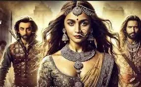 Love And War: रणबीर कपूर और विकी कौशल के बीच होगी जोरदार भिड़ंत Love And War: रणबीर कपूर और विकी कौशल के बीच होगी जोरदार भिड़ंत