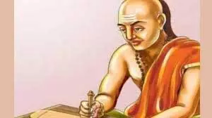 Chanakya Niti: चाणक्य की कर नीति, लोगों पर बोझ नहीं, हमेशा मौज-मस्ती रहती थी Chanakya Niti: चाणक्य की कर नीति, लोगों पर बोझ नहीं, हमेशा मौज-मस्ती रहती थी