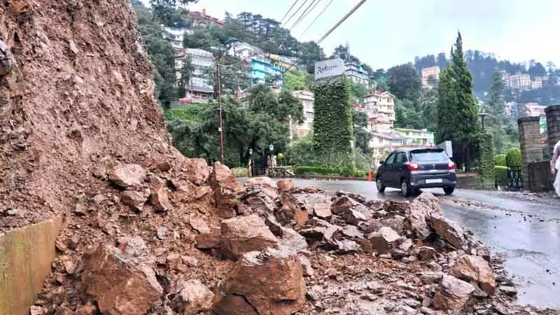 Shimla district में बारिश से 80 करोड़ रुपये का नुकसान Shimla district में बारिश से 80 करोड़ रुपये का नुकसान