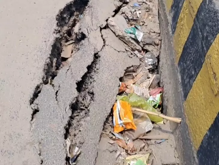 Delhi: उत्तम नगर में सड़क सुरक्षा पर सवाल Delhi: उत्तम नगर में सड़क सुरक्षा पर सवाल
