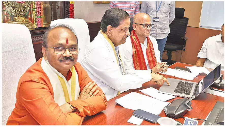 Andhra: TTD ने श्रीवारी सेवा में नई श्रेणियां पेश कीं Andhra: TTD ने श्रीवारी सेवा में नई श्रेणियां पेश कीं