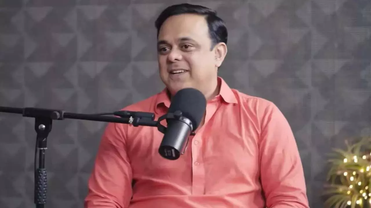 क्या Sarabhai vs Sarabhai 3 बन रही है? सुमीत राघवन ने तोड़ी चुप्पी क्या Sarabhai vs Sarabhai 3 बन रही है? सुमीत राघवन ने तोड़ी चुप्पी
