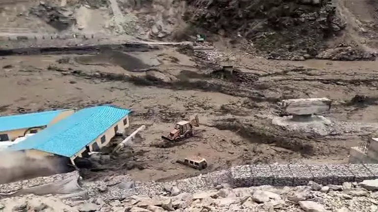 Himachal में मानसून से 343 लोगों की मौत, अधिकतर बारिश और सड़क हादसों में Himachal में मानसून से 343 लोगों की मौत, अधिकतर बारिश और सड़क हादसों में