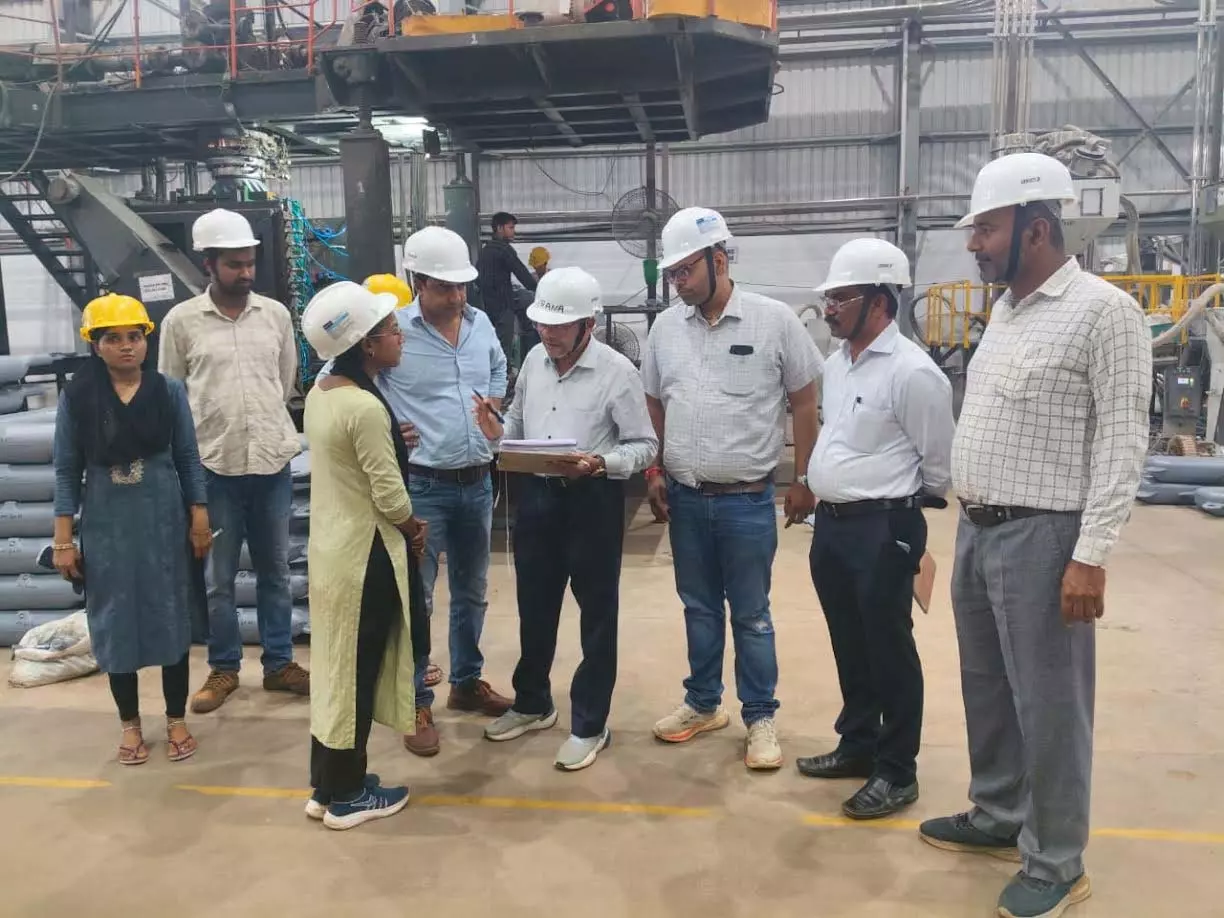 औद्योगिक कारखानों के निरीक्षण में अनियमितता पाए जाने पर नोटिस जारी औद्योगिक कारखानों के निरीक्षण में अनियमितता पाए जाने पर नोटिस जारी