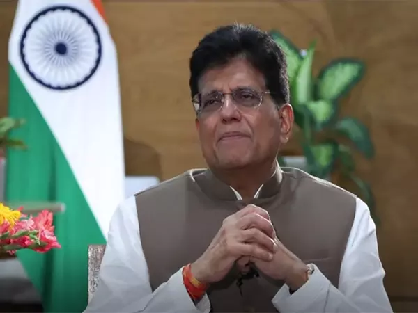वाणिज्य मंत्री पीयूष गोयल ने की GST स्लैब में कटौती की सराहना वाणिज्य मंत्री पीयूष गोयल ने की GST स्लैब में कटौती की सराहना