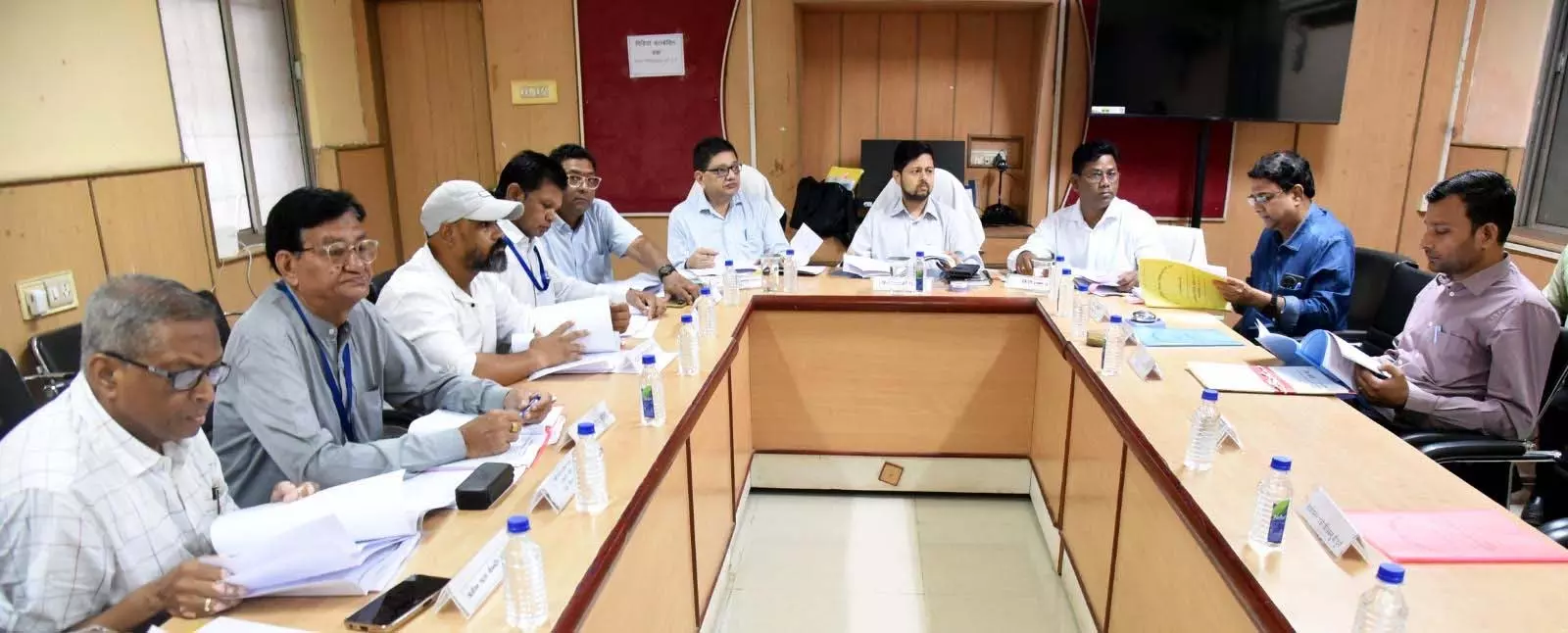 कलेक्टर ने जीवनदीप कार्यकारिणी समिति की ली बैठक कलेक्टर ने जीवनदीप कार्यकारिणी समिति की ली बैठक