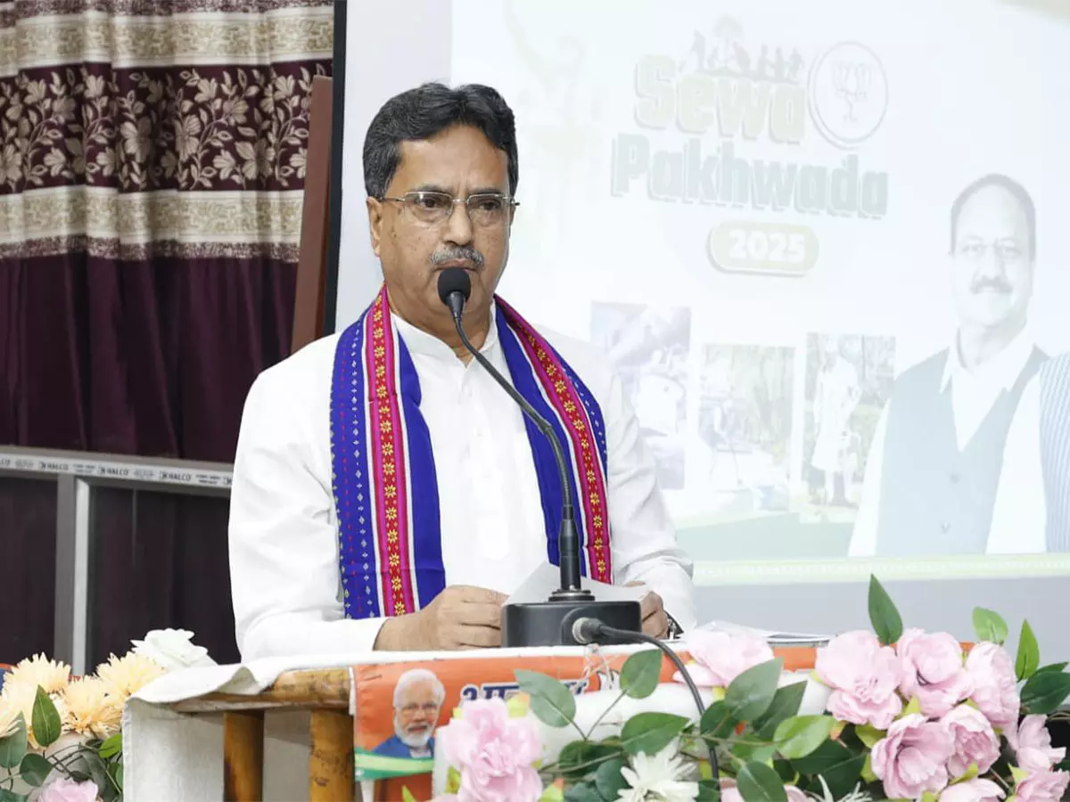 CM माणिक साहा ने योनेक्स सनराइज नॉर्थ ईस्ट ज़ोन इंटर स्टेट बैडमिंटन चैंपियनशिप में लिया हिस्सा CM माणिक साहा ने योनेक्स सनराइज नॉर्थ ईस्ट ज़ोन इंटर स्टेट बैडमिंटन चैंपियनशिप में लिया हिस्सा
