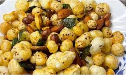 Peanuts Makhana Snacks: मिनटों में तैयार करें ये स्पेशल स्नैक्स Peanuts Makhana Snacks: मिनटों में तैयार करें ये स्पेशल स्नैक्स