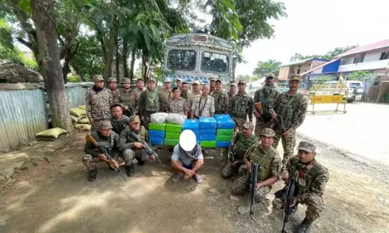 Manipur:  NH-37  पर 184 किलोग्राम गांजा जब्त, तस्कर गिरफ्तार