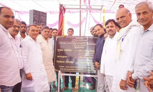 Kotputli: शहर चलो अभियान के तहत आमजन की सुविधाओं के लिए विशेष प्री-कैम्प Kotputli: शहर चलो अभियान के तहत आमजन की सुविधाओं के लिए विशेष प्री-कैम्प