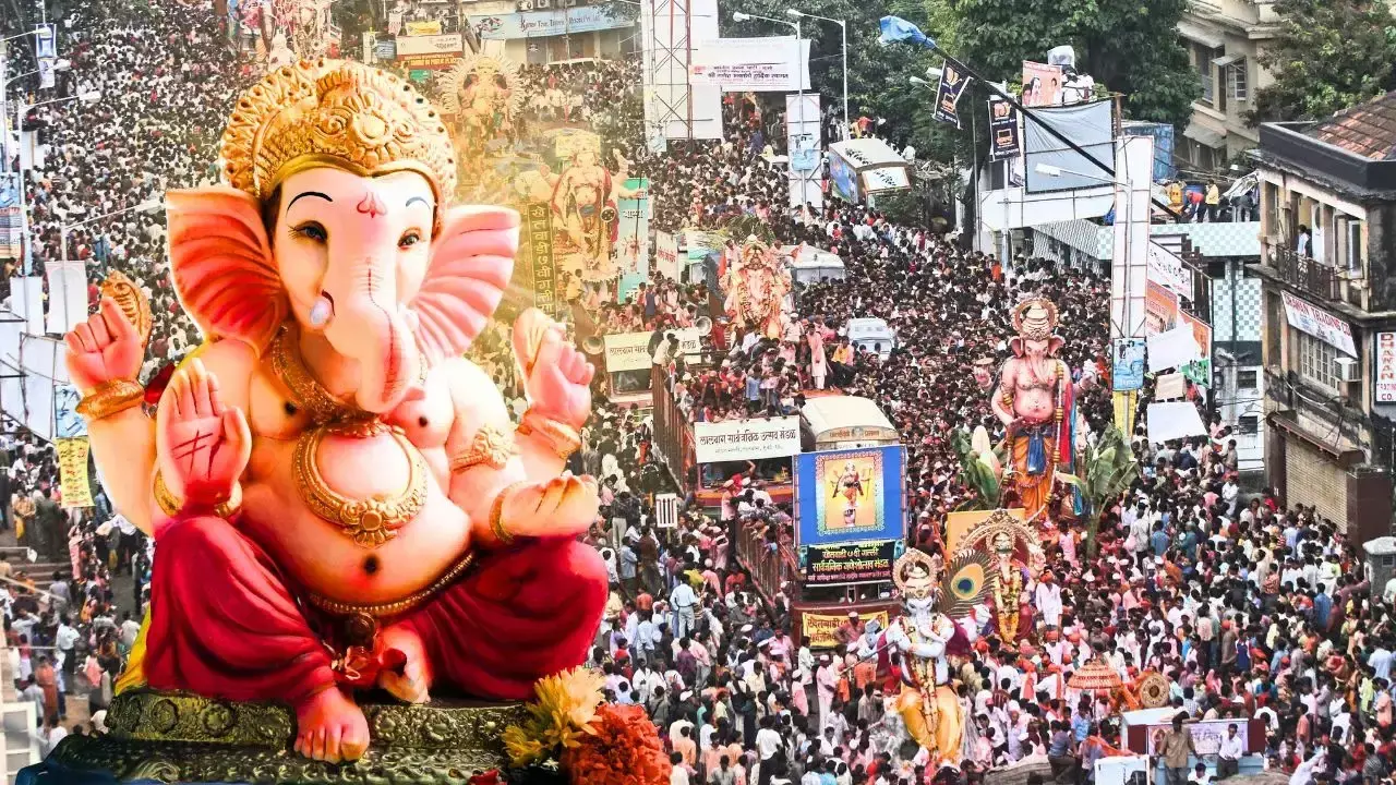 Mumbai: गणेश विसर्जन पर प्रशासन का सख्त रुख