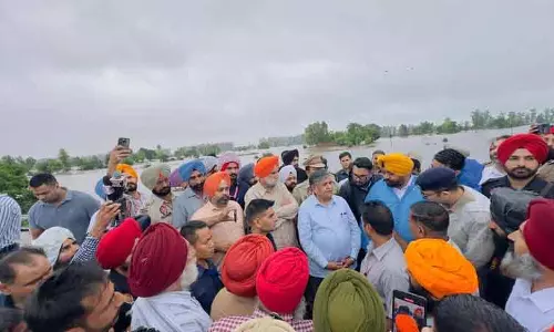 Punjab के राज्यपाल ने गुरदासपुर में बचाव कार्यों की समीक्षा की