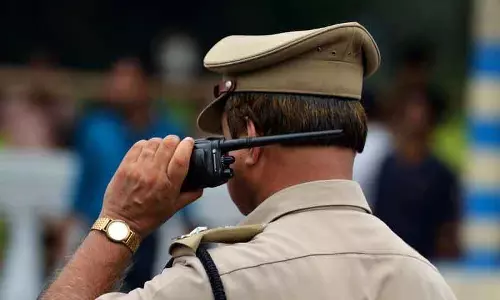 Karnal के ग्रामीणों ने पंजाब पुलिस द्वारा ‘हिरासत’ का विरोध किया