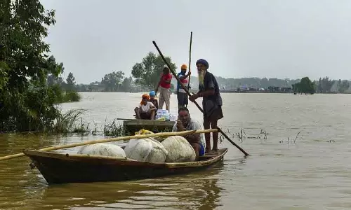 MLA Sukhpal Khaira ने बाढ़ के लिए राज्य, केंद्र को जिम्मेदार ठहराया MLA Sukhpal Khaira ने बाढ़ के लिए राज्य, केंद्र को जिम्मेदार ठहराया