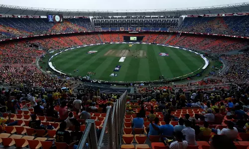 New Delhi: IPL स्टेडियम में मैच देखना हुआ महंगा, 40% की बढ़ोतरी New Delhi: IPL स्टेडियम में मैच देखना हुआ महंगा, 40% की बढ़ोतरी
