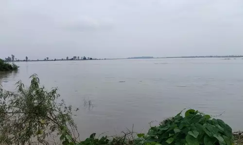 Haryana : यमुना उफान पर, फरीदाबाद के 27 गांव संवेदनशील घोषित Haryana : यमुना उफान पर, फरीदाबाद के 27 गांव संवेदनशील घोषित