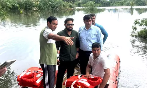 Haryana : मुंगेशपुर नाले में दरार से बहादुरगढ़ में जलभराव Haryana : मुंगेशपुर नाले में दरार से बहादुरगढ़ में जलभराव