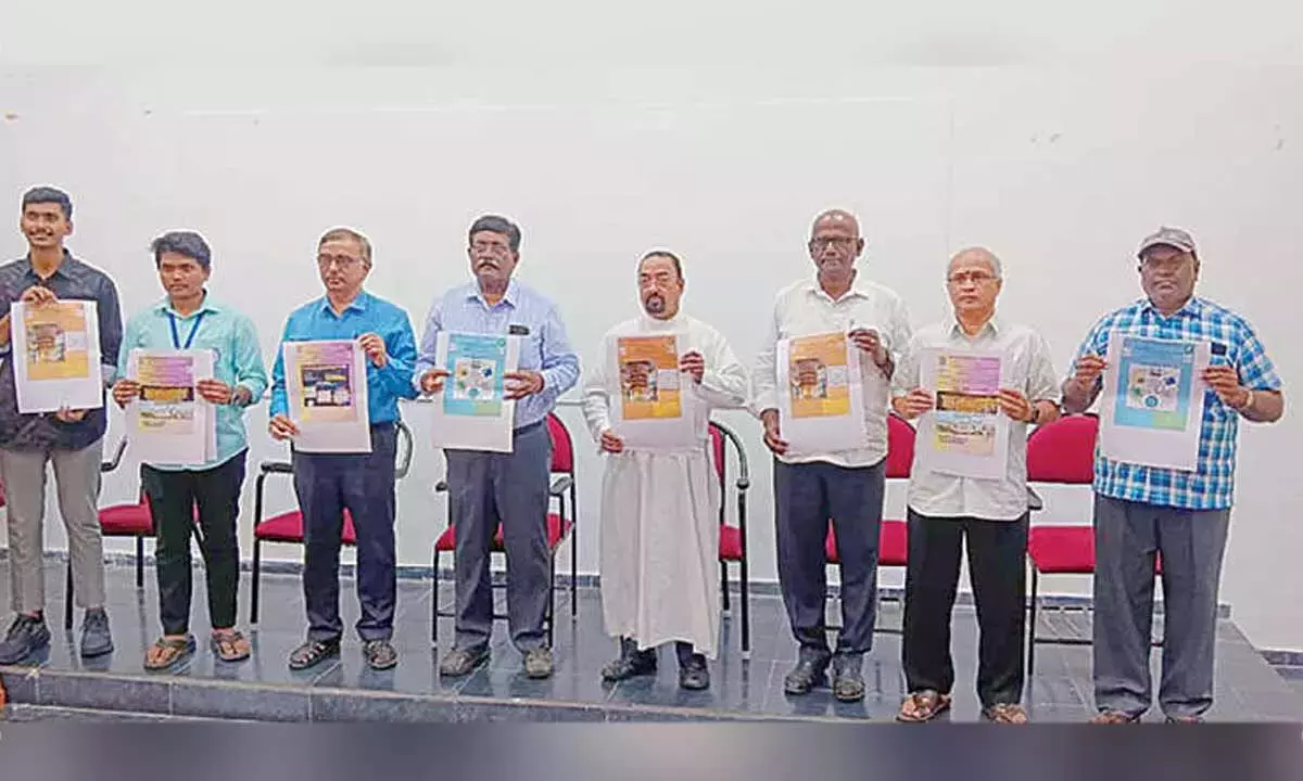Andhra: IYQ के लिए पोस्टर अभियान शुरू Andhra: IYQ के लिए पोस्टर अभियान शुरू