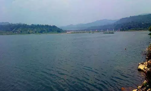 चार दिन बाद भी Pong Dam का जलस्तर खतरे के निशान से ऊपर