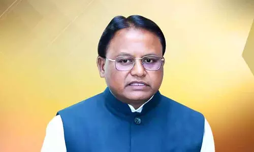 केंदू पत्ता तोड़ने वालों, किसानों और मध्यम वर्ग को जीएसटी सुधारों से बहुत लाभ होगा: Majhi केंदू पत्ता तोड़ने वालों, किसानों और मध्यम वर्ग को जीएसटी सुधारों से बहुत लाभ होगा: Majhi
