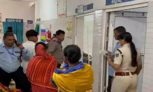 ओडिशा में एक और महिला ने आत्मदाह का प्रयास किया, कटक के SCB में मौत ओडिशा में एक और महिला ने आत्मदाह का प्रयास किया, कटक के SCB में मौत