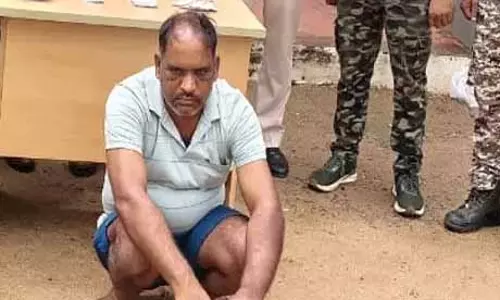 शिक्षक ने दोस्त की हत्या कर लाश नदी में फेंका, गिरफ्तार शिक्षक ने दोस्त की हत्या कर लाश नदी में फेंका, गिरफ्तार