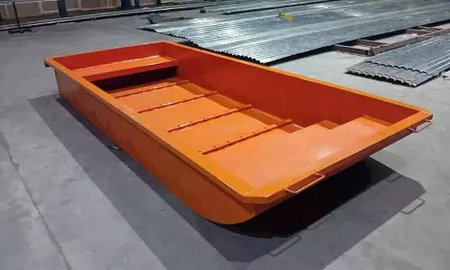 Kapurthala की सेवा भावना, रेल पार्ट्स निर्माता बाढ़ प्रभावित क्षेत्रों के लिए नाव बनाने में जुट गए Kapurthala की सेवा भावना, रेल पार्ट्स निर्माता बाढ़ प्रभावित क्षेत्रों के लिए नाव बनाने में जुट गए