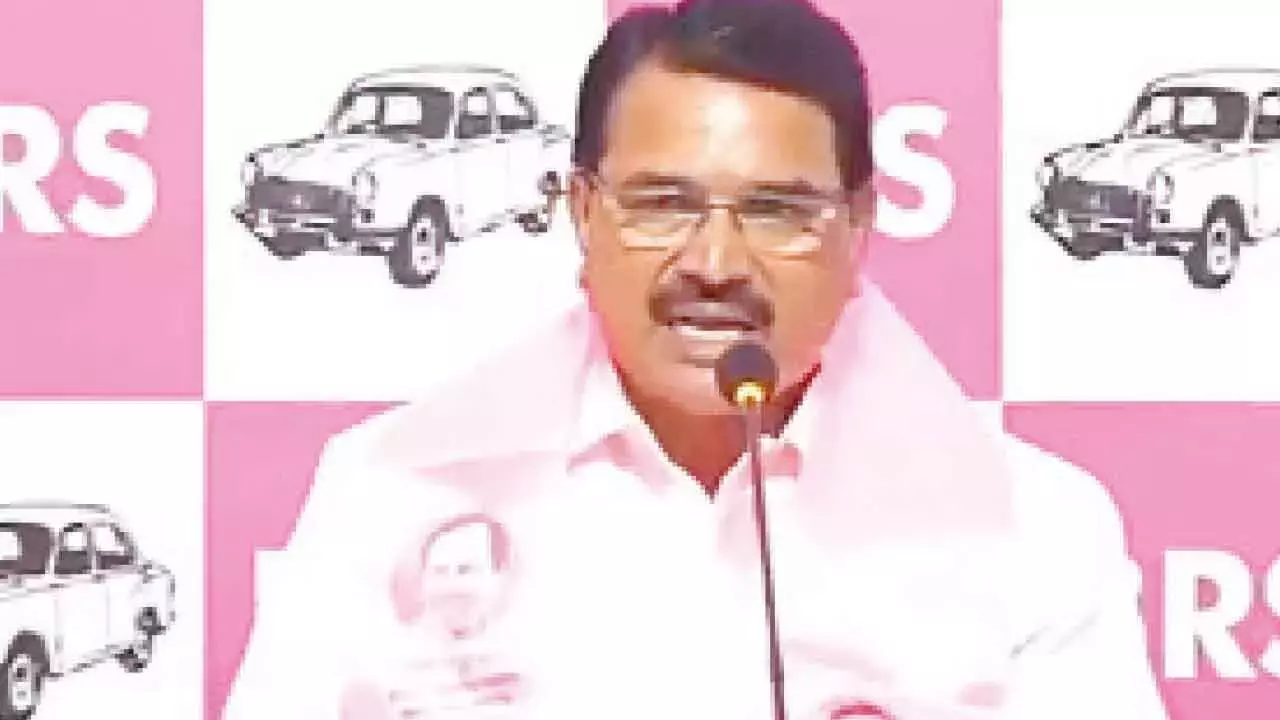Telangana: बीआरएस नेताओं ने हरीश को समर्थन दिया Telangana: बीआरएस नेताओं ने हरीश को समर्थन दिया