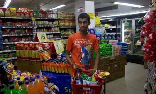 GST कटौती से मुद्रास्फीति पर लगभग 14% असर पड़ेगा GST कटौती से मुद्रास्फीति पर लगभग 14% असर पड़ेगा