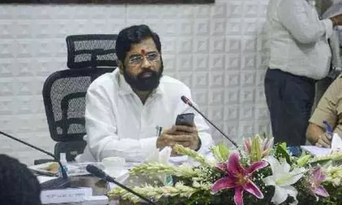 महाराष्ट्र विकास के राजमार्ग पर: डीसीएम Eknath Shinde महाराष्ट्र विकास के राजमार्ग पर: डीसीएम Eknath Shinde