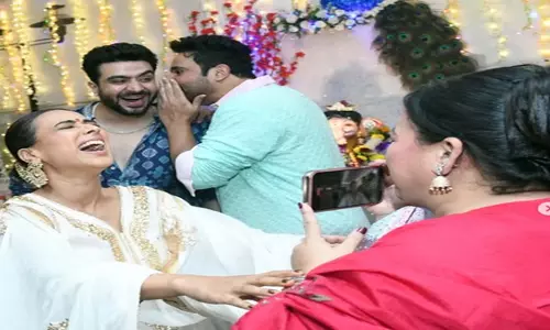 पूजा-पाठ में लीन नजर आईं टीवी की बोल्ड अभिनेत्री