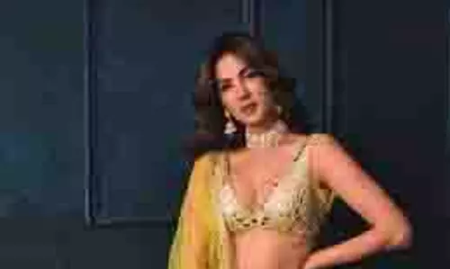 जन्नत अभिनेत्री Sonal Chauhan शेरा के साथ पंजाबी फिल्म में करेंगी डेब्यू